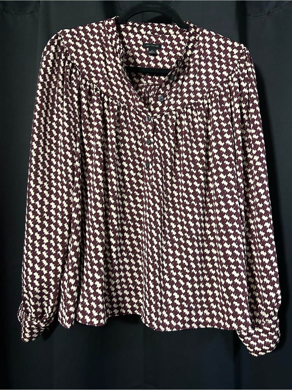 Ann Taylor Burgundy and Cream Houndstooth Button-Front Blouse